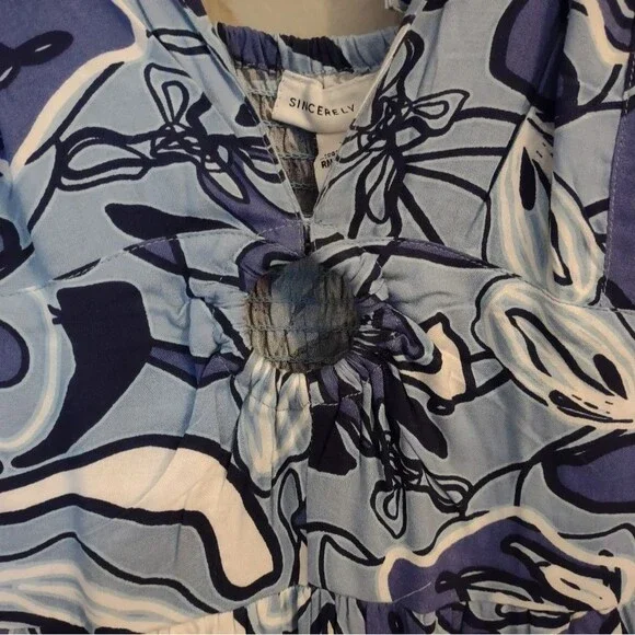 Sincerely Jules Blue White Abstract Print Wide Leg Jumpsuit Size Small - Picture 9 of 15